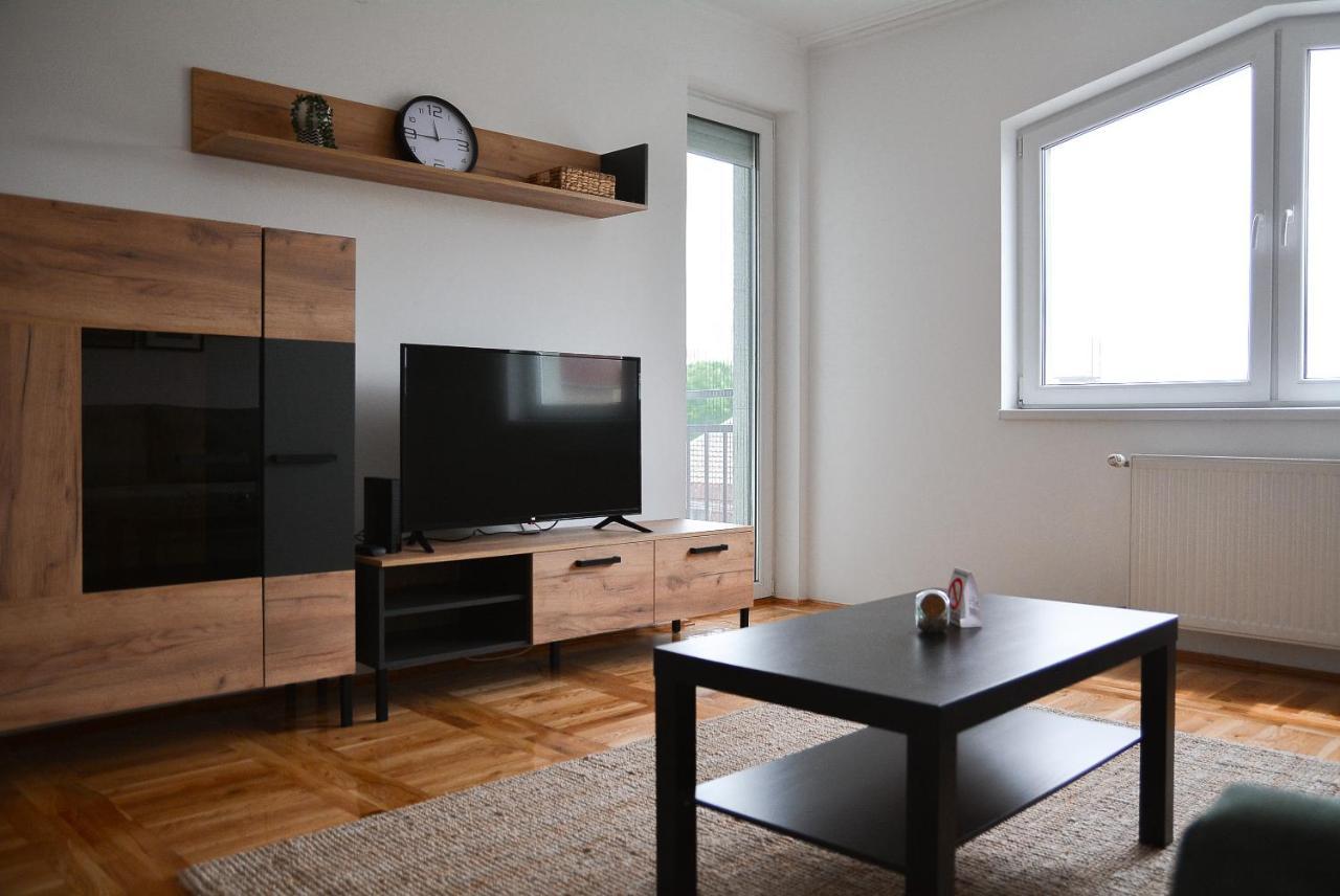 Crown Apartment 2 Subotica Exteriör bild